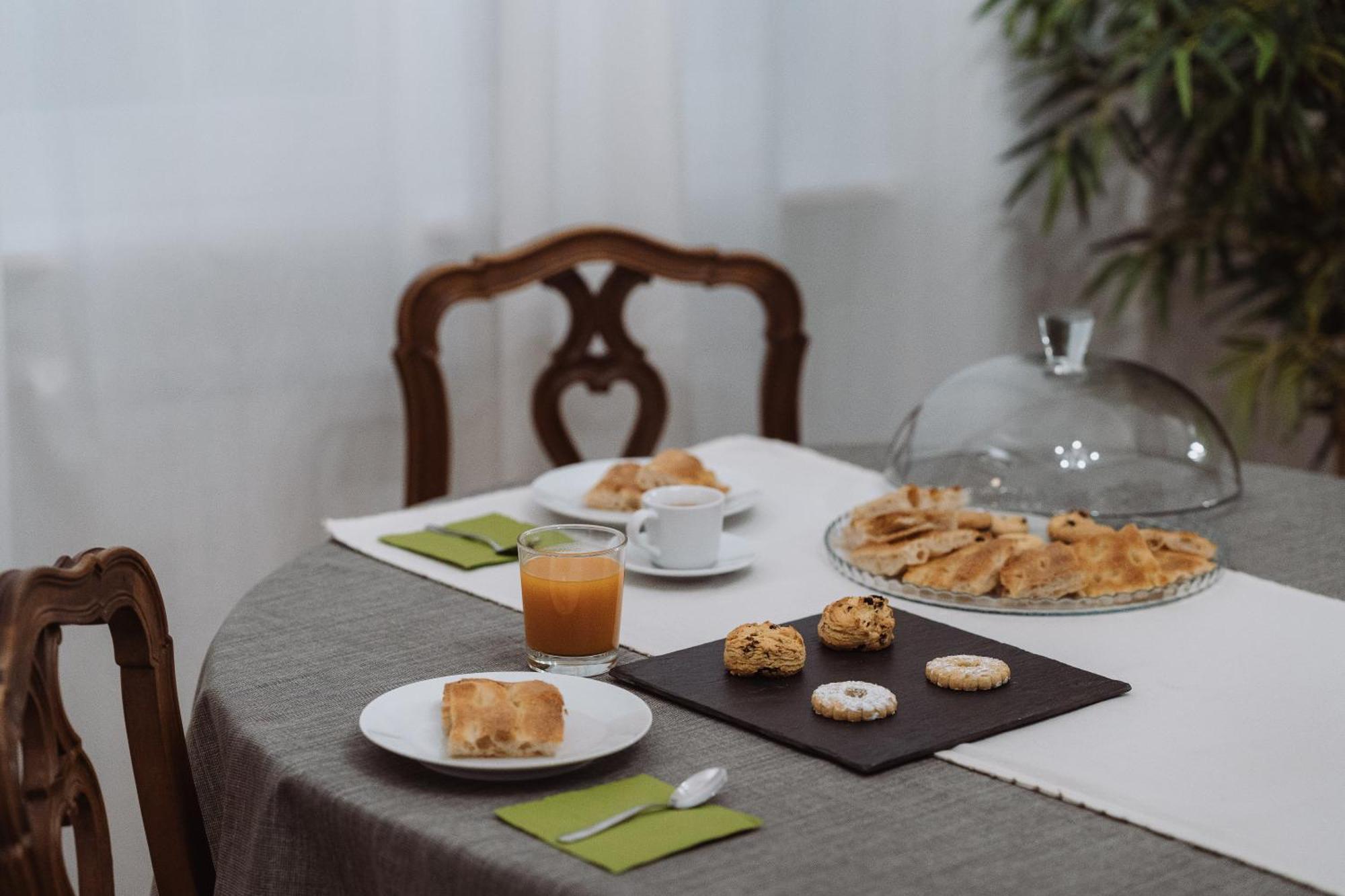 Rooms Genova Dei Rolli Zewnętrze zdjęcie